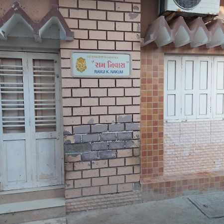 Ram Nivas Home Stay Dwarka Ngoại thất bức ảnh
