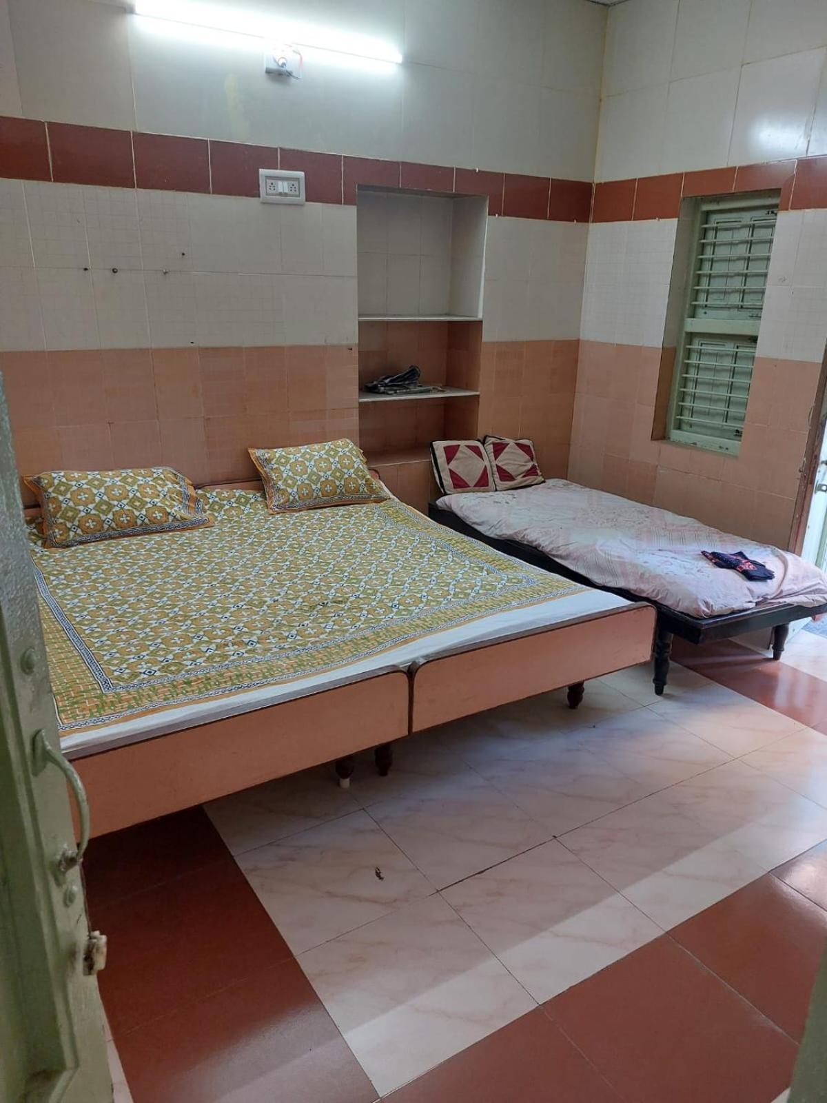 Ram Nivas Home Stay Dwarka Ngoại thất bức ảnh